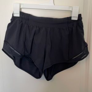 Lululemon hotty hot shorts